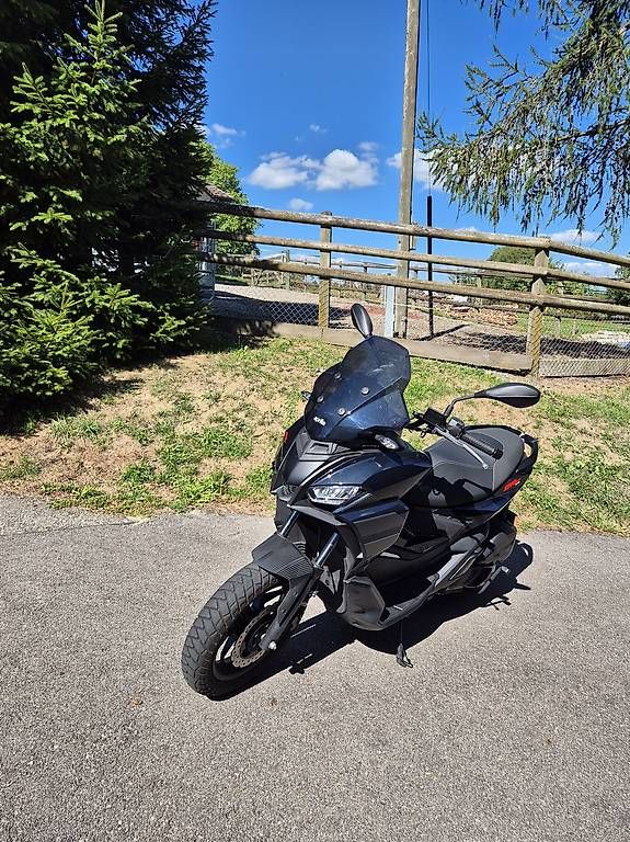 Aprilia Scooter: Aprillia SR GT 125 – Usato da Bern venduto da phi_b8jr 3