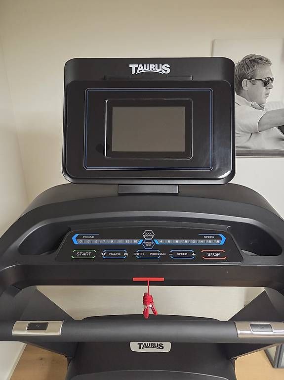 Hometrainer: Taurus Laufband Blackedition – Usato da Nottwil venduto da nic_qx8k 1