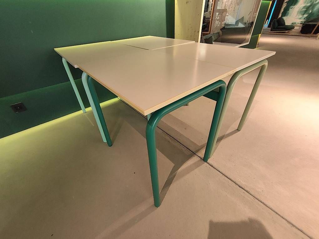 Schreibtische: Bürotisch klein – Gebraucht aus Lüterswil von inf_n6gx 2