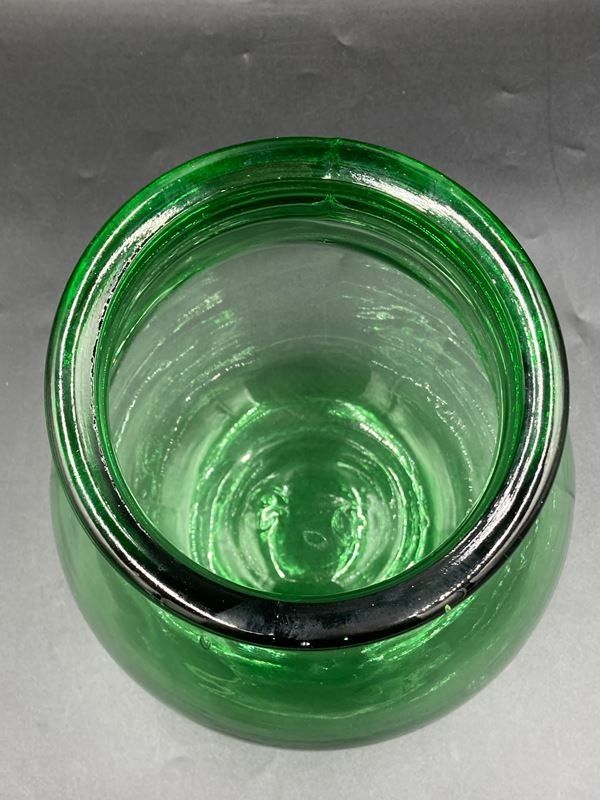 Vasi & Recipienti: Runde Glas-Vase | Grün | Höhe: ca. 30 cm – Usato da Wittenbach venduto da Restwert_St-Gallen 1
