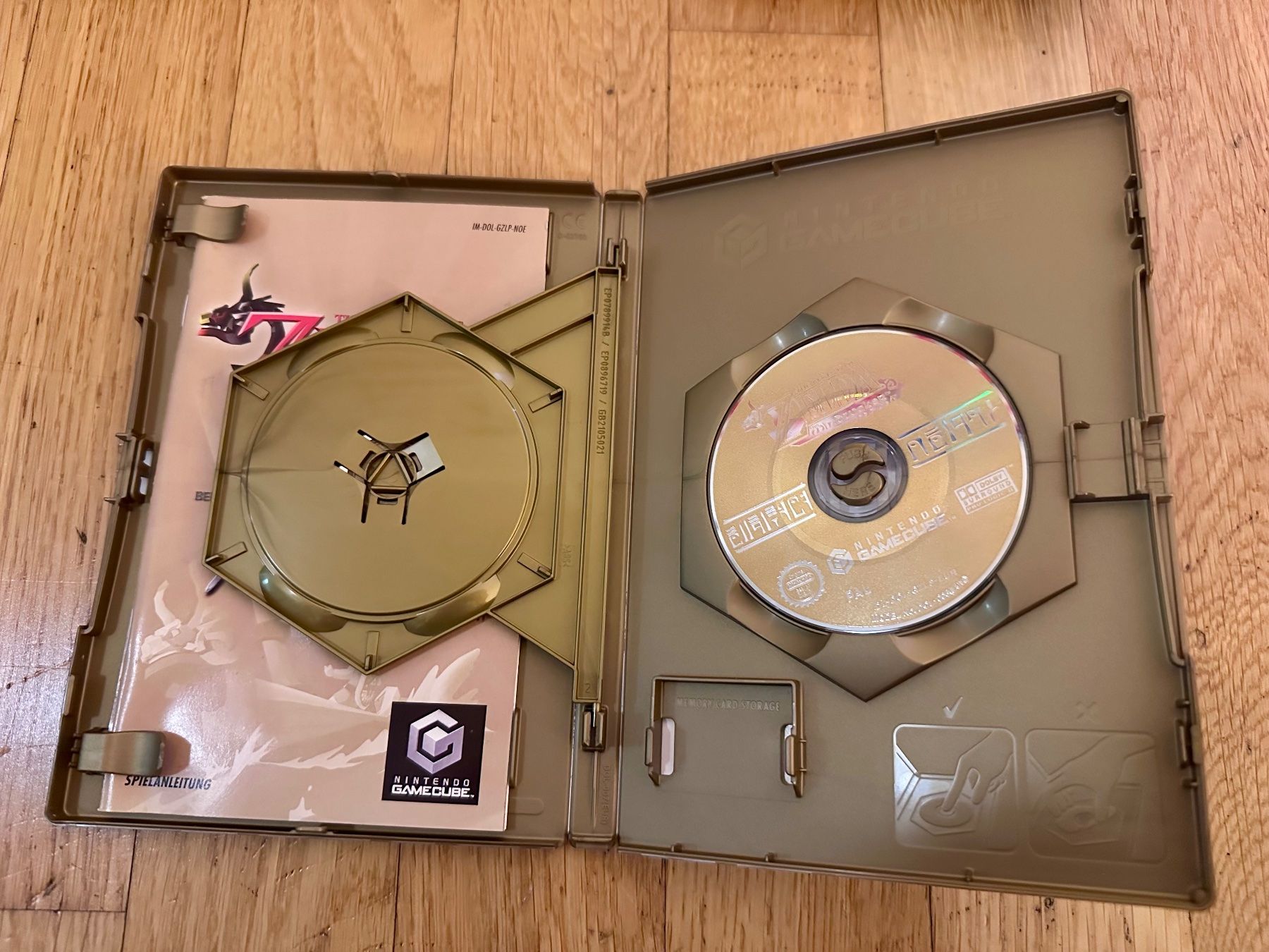 Nintendo Konsolen: Nintendo GameCube Bundle | 4 Titel inkl. Zelda Limited Edit. – Gebraucht aus Blumenstein von Thunerin_1987 2