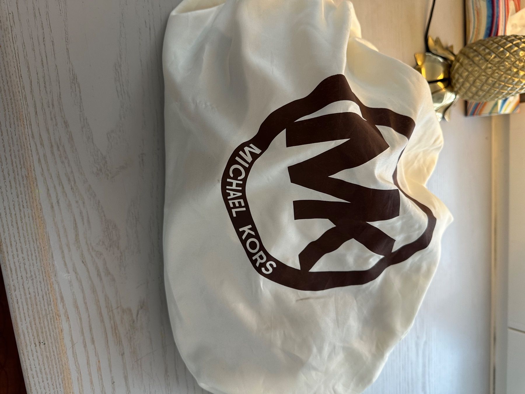 Michael Kors Taschen für Damen: Rote Orange MK Handtasche Leder Beuteltasche (Medium) – Gebraucht aus Hurden von rac_wyf8 6