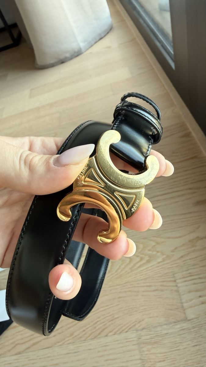Cinture: Celine Triomphe Belt - Authentic & Stylish Accessory! – Usato da Pratteln venduto da phi_2b8n 2