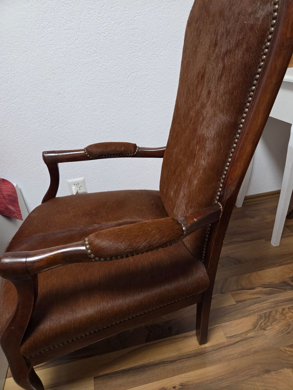 Sedie: Stuhl mit Kuhfell – Usato da Strengelbach venduto da Kilibilli 2