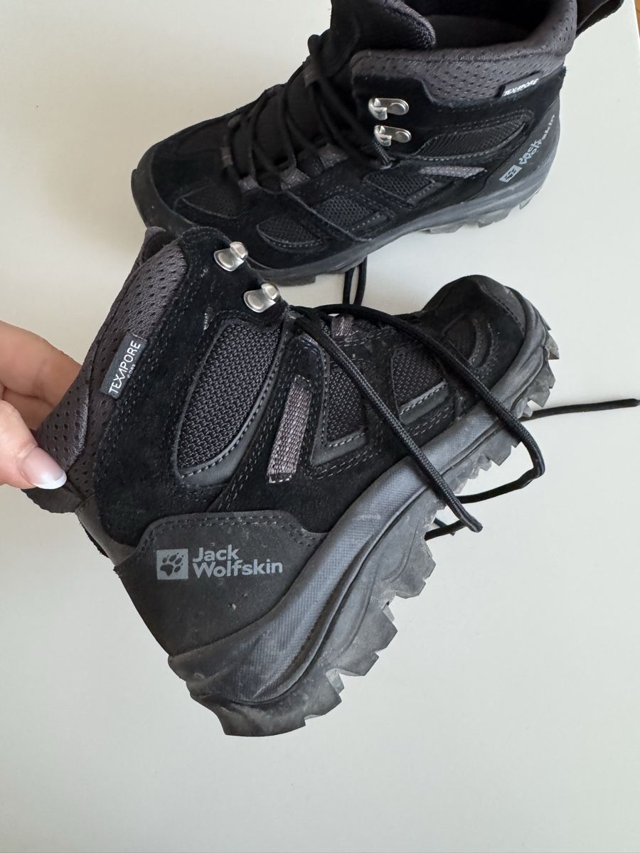Jack Wolfskin Scarpe da donna: Jack Wolfskin Hikingschuh – Usato da Solothurn venduto da Vintage87 1