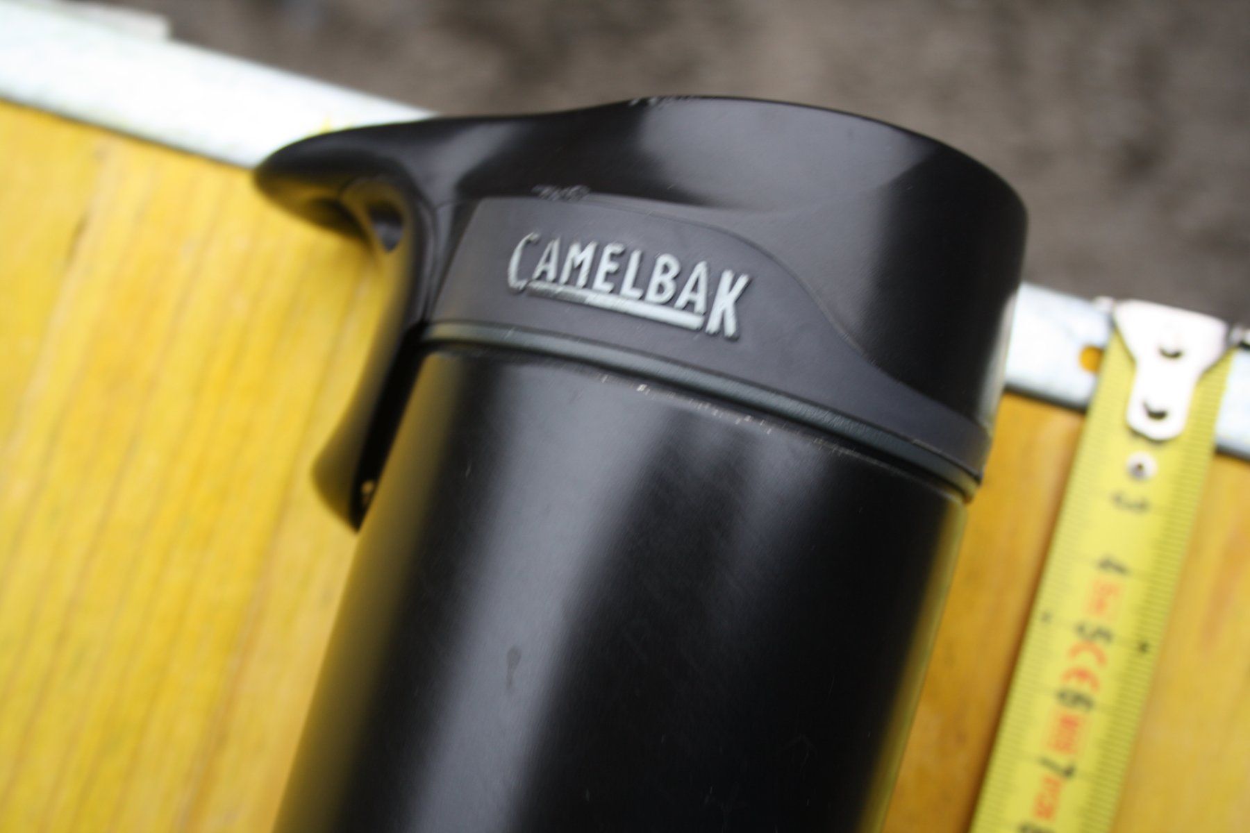 Camelbak Borracce & Thermos: CAMELBAK FORGE THERMOBECHER THERMOFLASCHE – Usato da Wauwil venduto da Pneuedy