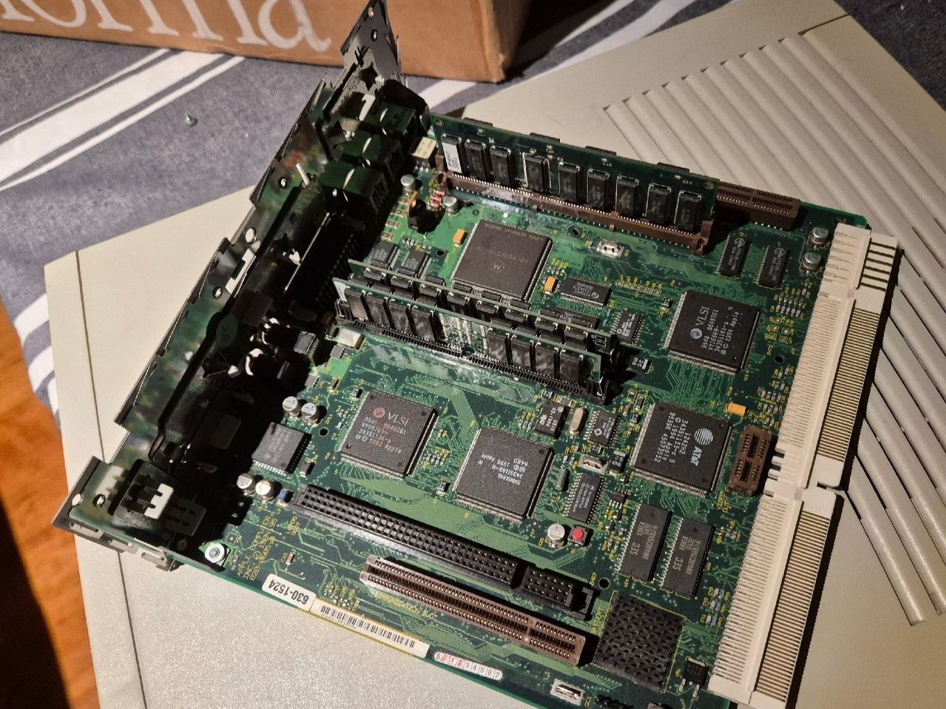 Apple PCs: Macintosh Performa 6200 CD, ordinateur vintage complet! – Gebraucht aus Domdidier von breathing 7