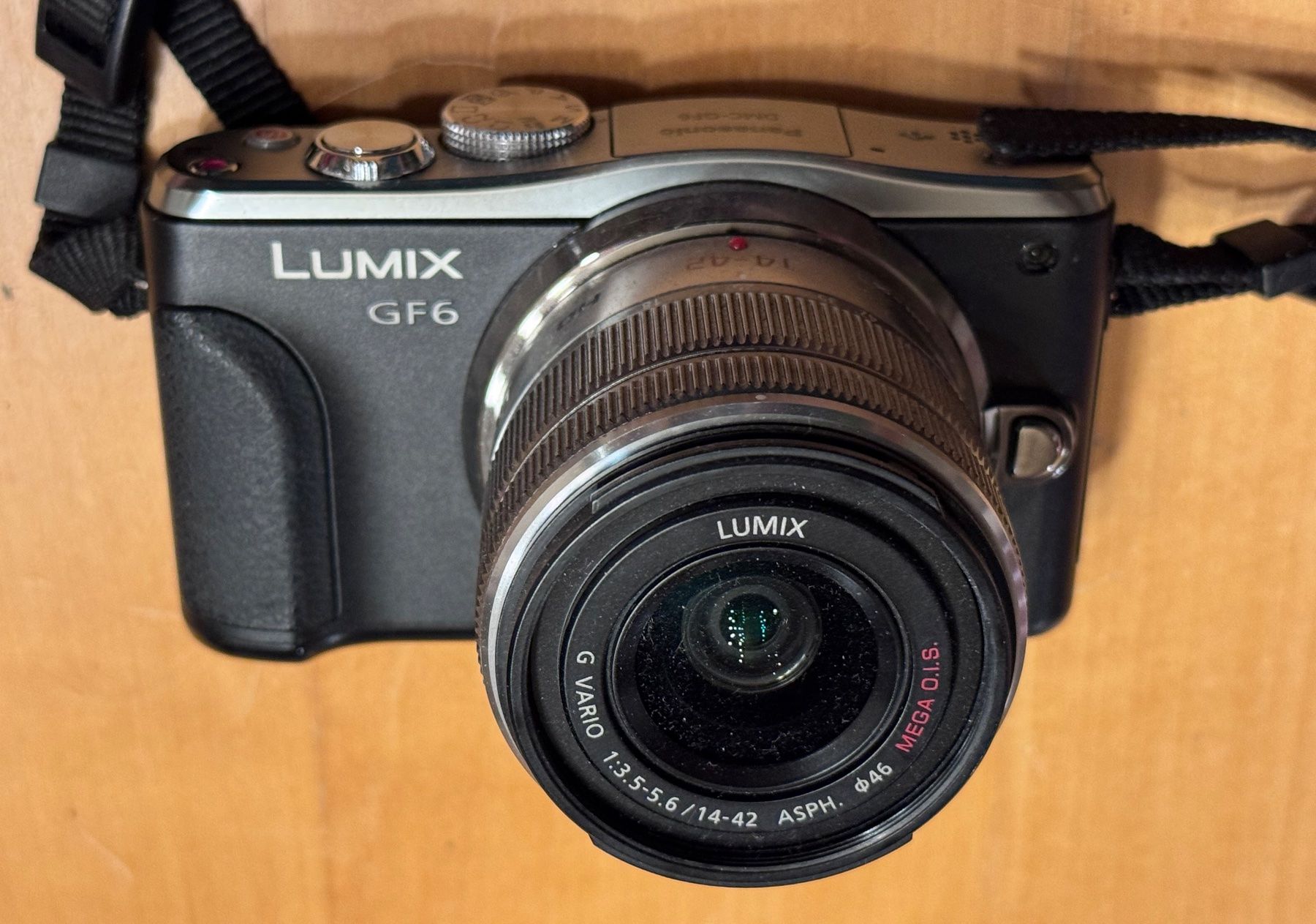 Panasonic Kamera: Panasonic Lumix DMC GF6 – Defekt aus Unterengstringen von NOISE 5