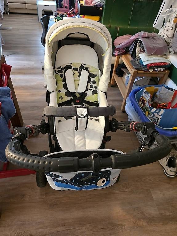 Hartan Carrozzine: Hartan Kinderwagen – Usato da Niederlenz venduto da Amarok79 2
