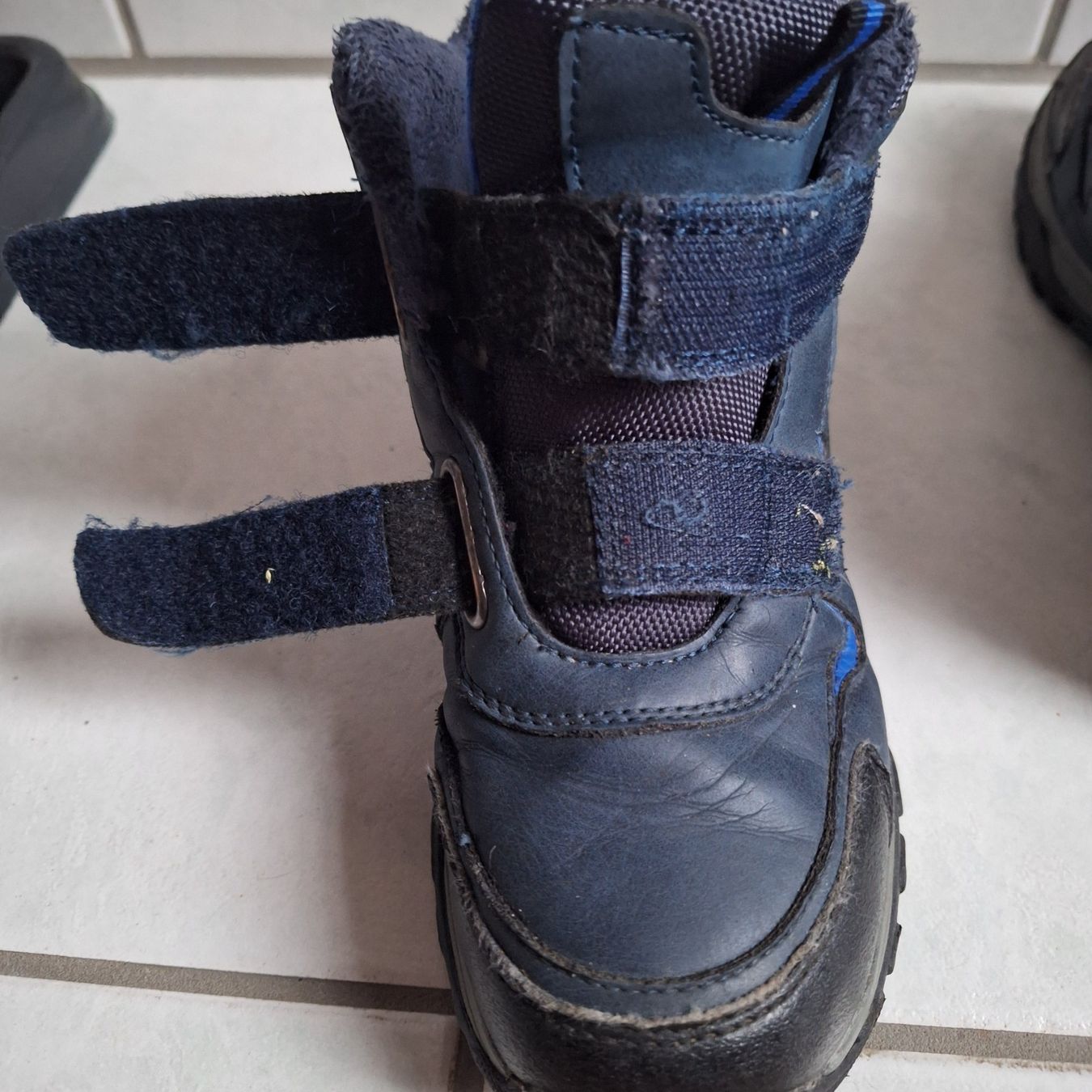 Chaussures garçon: Schuhe Grösse 35, Division, – D'occasion à Hettenschwil par Schneuggi2 6