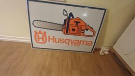 Grosses Blechschild Husqvarna  geprägt