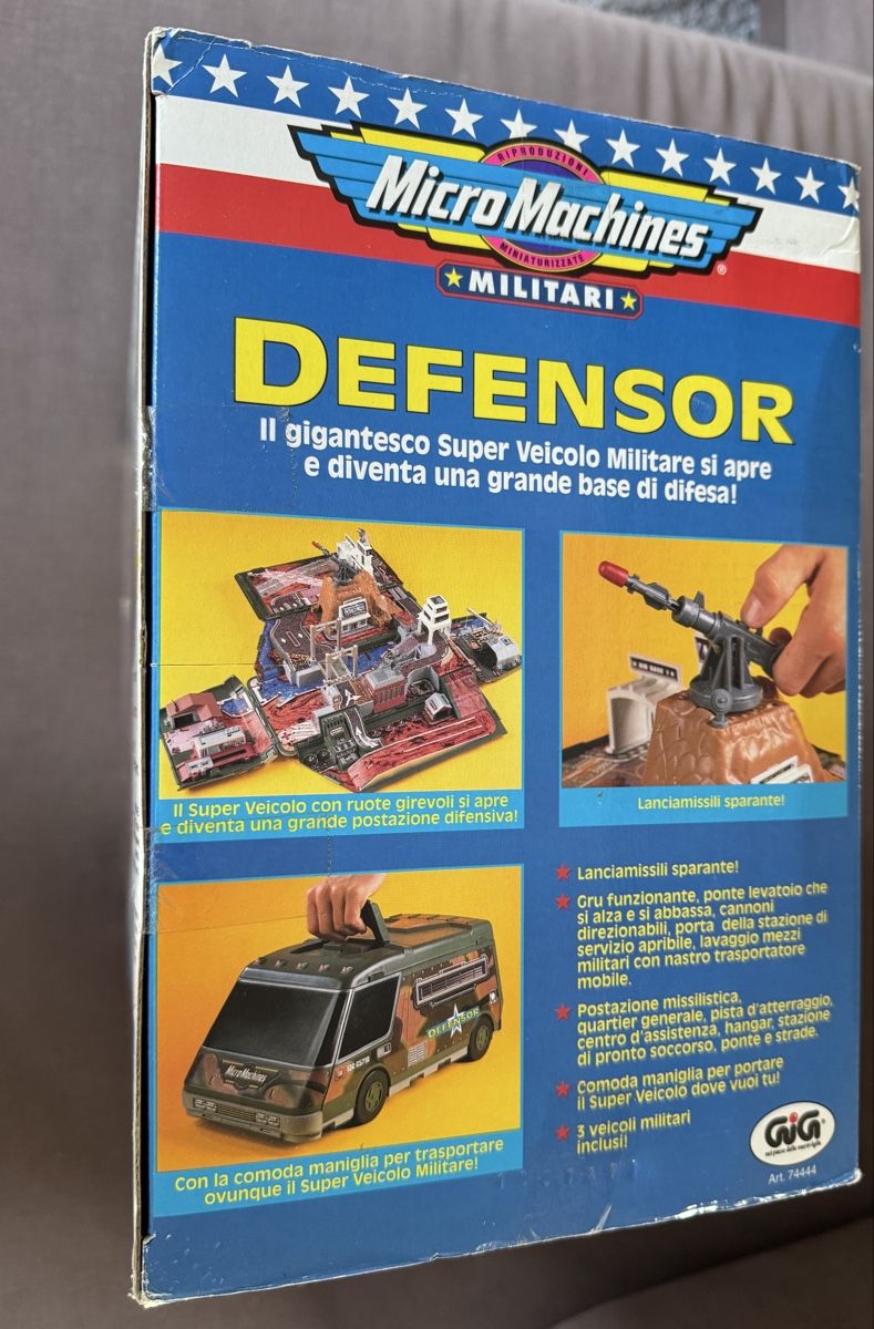 Micro Machines Spielzeuge: Micro Machines Defensor Combat Carrier GIG Galoob 1997 MISB – Neu und originalverpackt aus Wolfhausen von KugelKopf 4