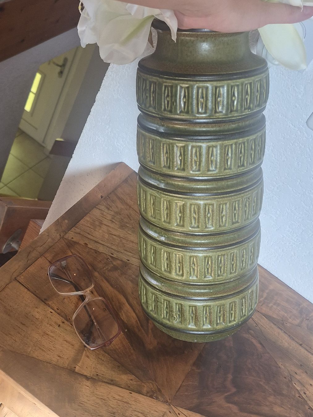 Vase & Récipients: Keramik Bodenvase 28cm hoch Vintage – D'occasion à Frauenfeld par mel_2gqy