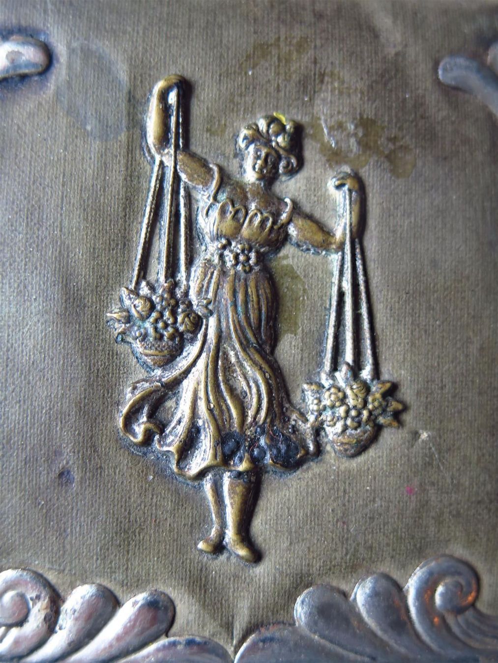 Specchi: 22U TASCHENSPIEGEL mit Frauenfigur – Usato da Bern venduto da Jwpm66 2