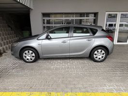 Opel Astra J 1.4 Automatik  ab Service & MFK  166000 km