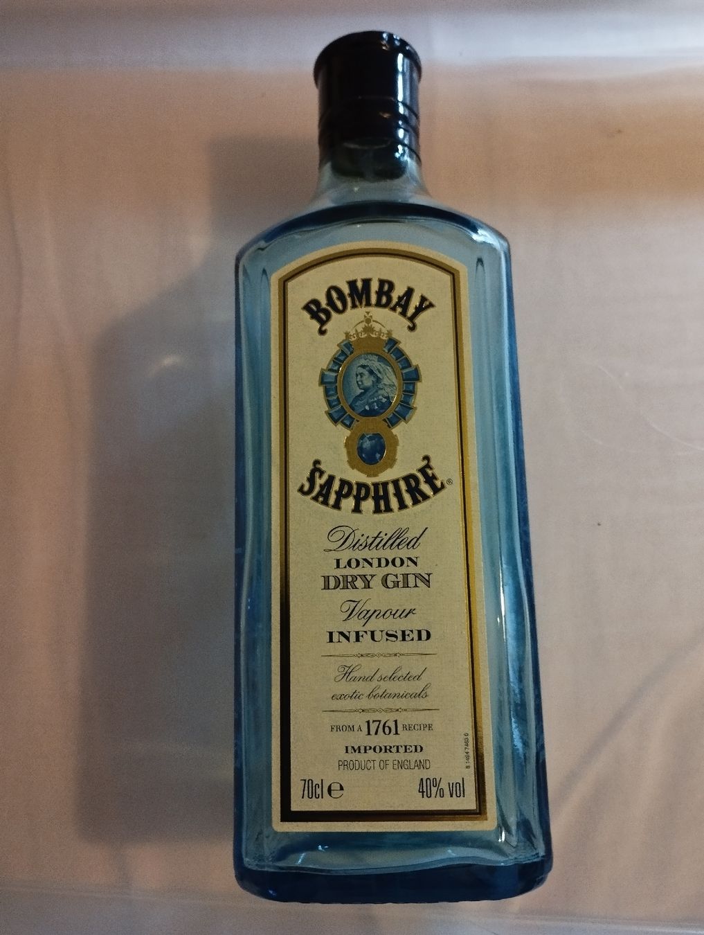 Bottiglie: Bombay Sapphire Gin, leere antike Flasche – Nuovo (secondo la descrizione) da Ostermundigen venduto da Dinge1 4