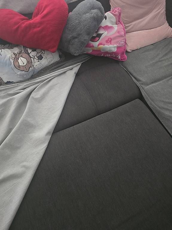 Conforama Divani: (Eck-)Sofa mit Ausziehfunktion – Usato da Urtenen-Schönbühl venduto da fabienne_schmid 1