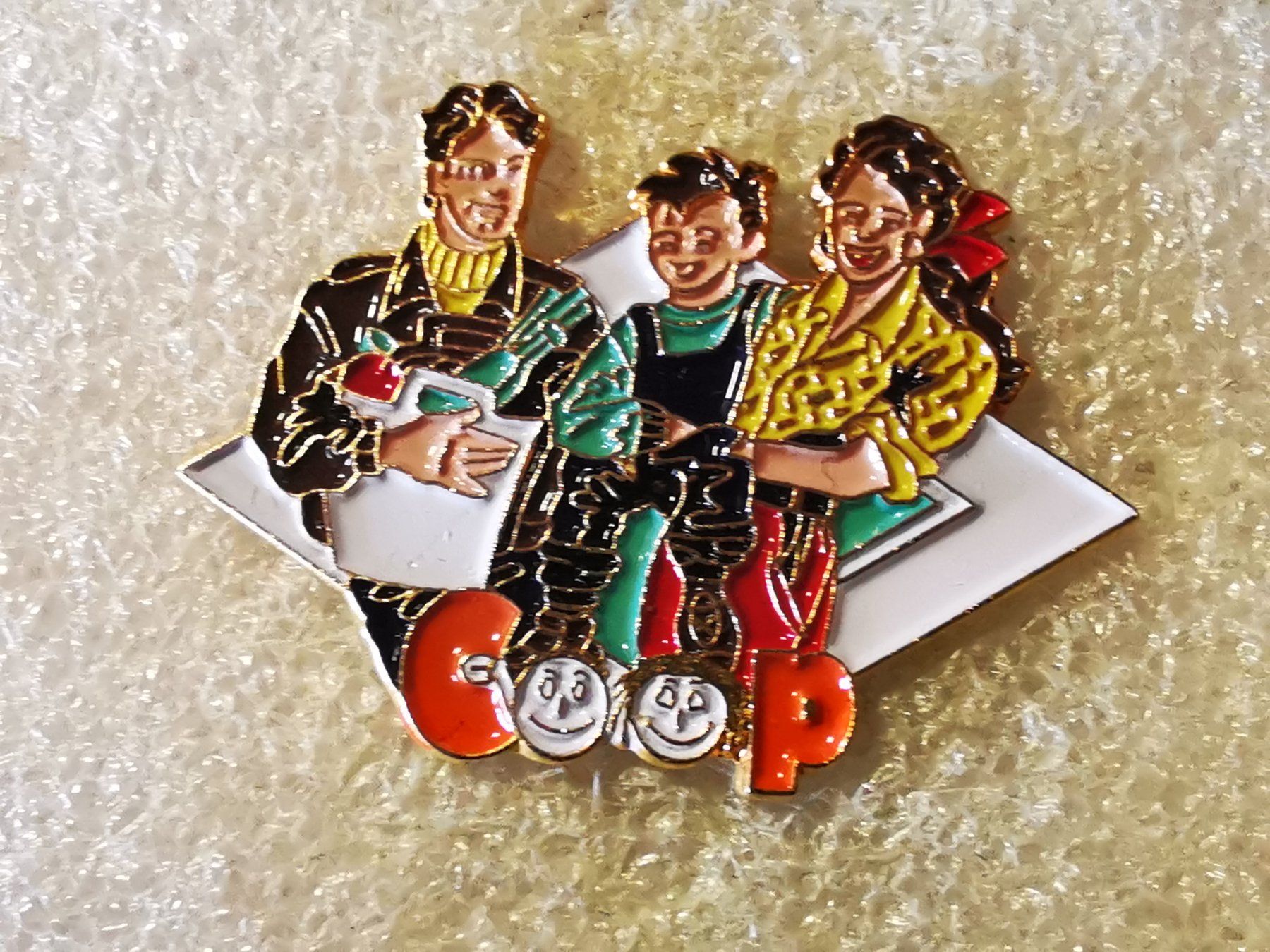 Placchette & Badge: Ansteckpin 76: Coop – Usato da Oppligen venduto da Pin-Fall-Shop