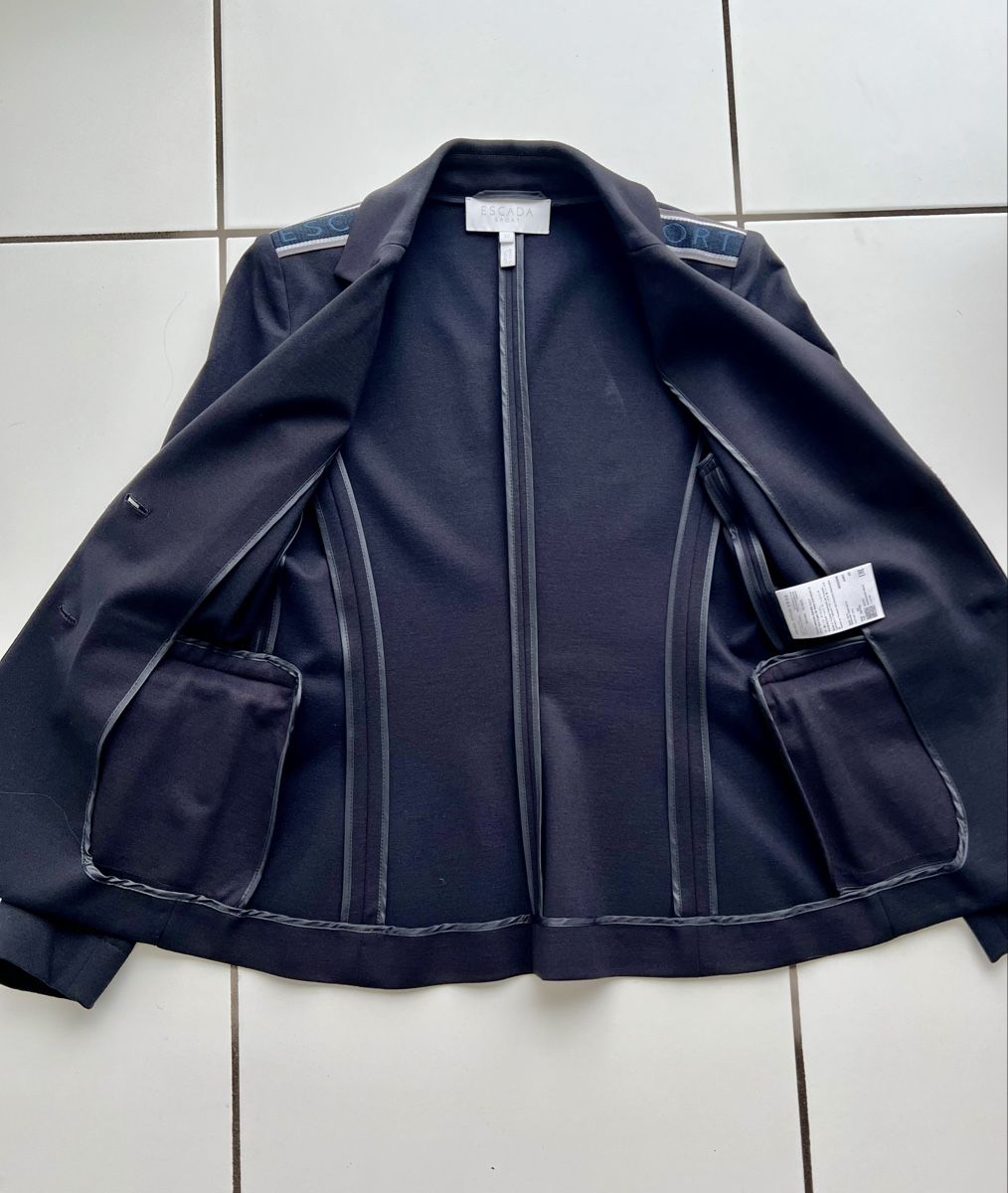 Escada Giacche: Escada jacket  – Usato da Zürich venduto da agi_j875 3