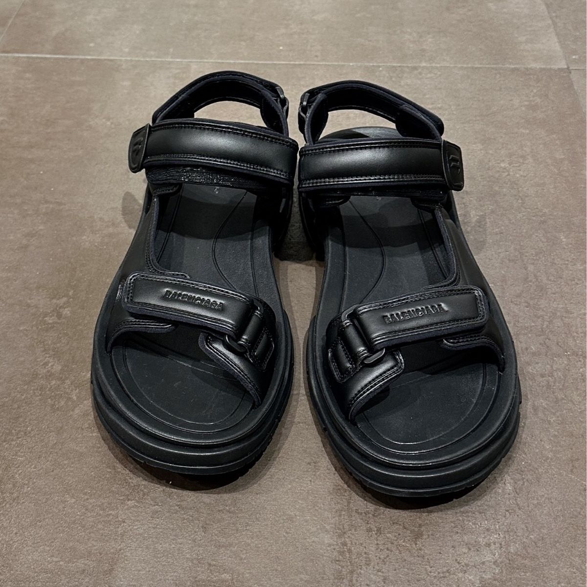 Balenciaga Scarpe da uomo: Balenciaga Tourist Sandal – Nuovo (secondo la descrizione) da Spreitenbach venduto da hades448 2