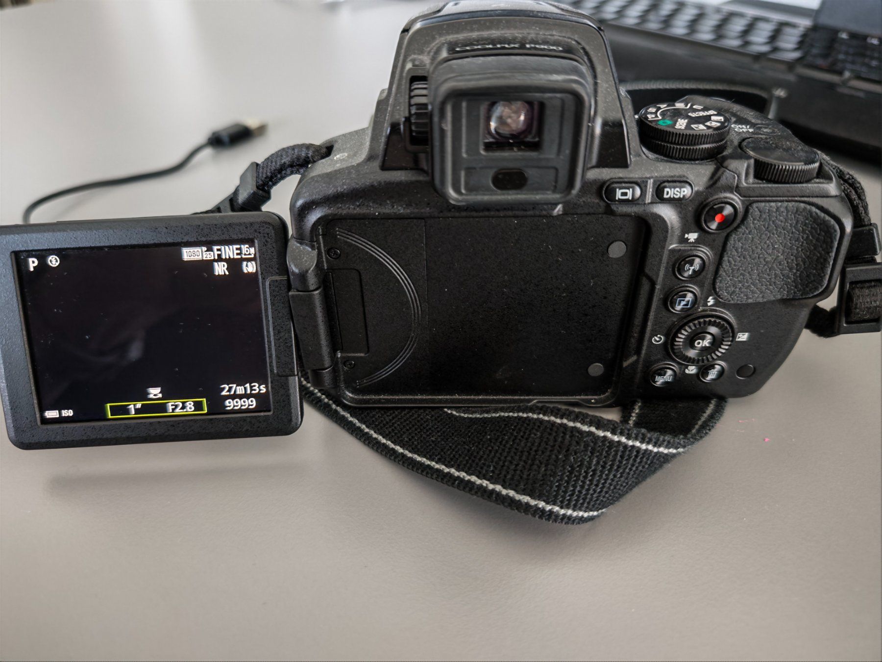 Nikon Appareil photo: Nikon P900 + Akku + Ladekabel – D'occasion à Ehrendingen par Bravo70 1