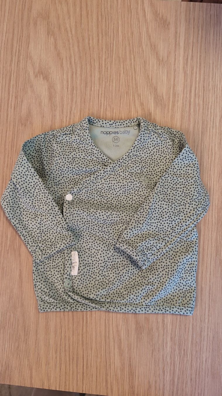 Pulls et sweat-shirts: Baby Pullover dünn Baumwolle 50/56 – D'occasion à Zürich par albalm