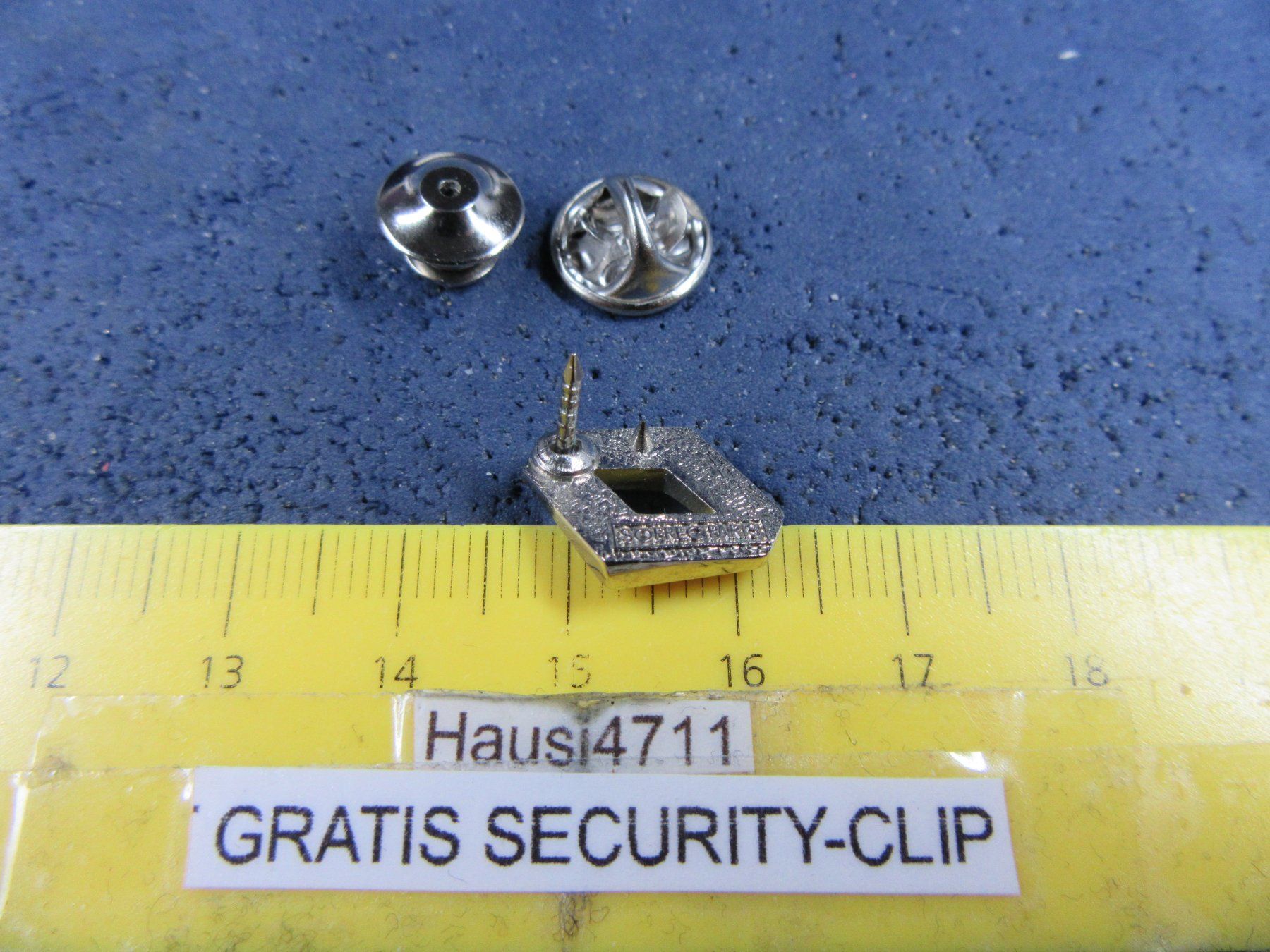 Renault Placchette & Badge: RENAULT AUTO LOGO PIN CUTOUT SILBRIG mit SECURITY-CLIP KLEIN – Usato da Ettingen venduto da Hausi4711 3