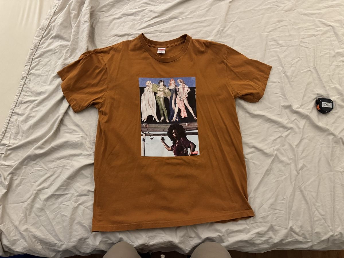 Supreme T-shirt: Supreme t-Shirt XL – Usato da Rapperswil SG venduto da pli_fz9r