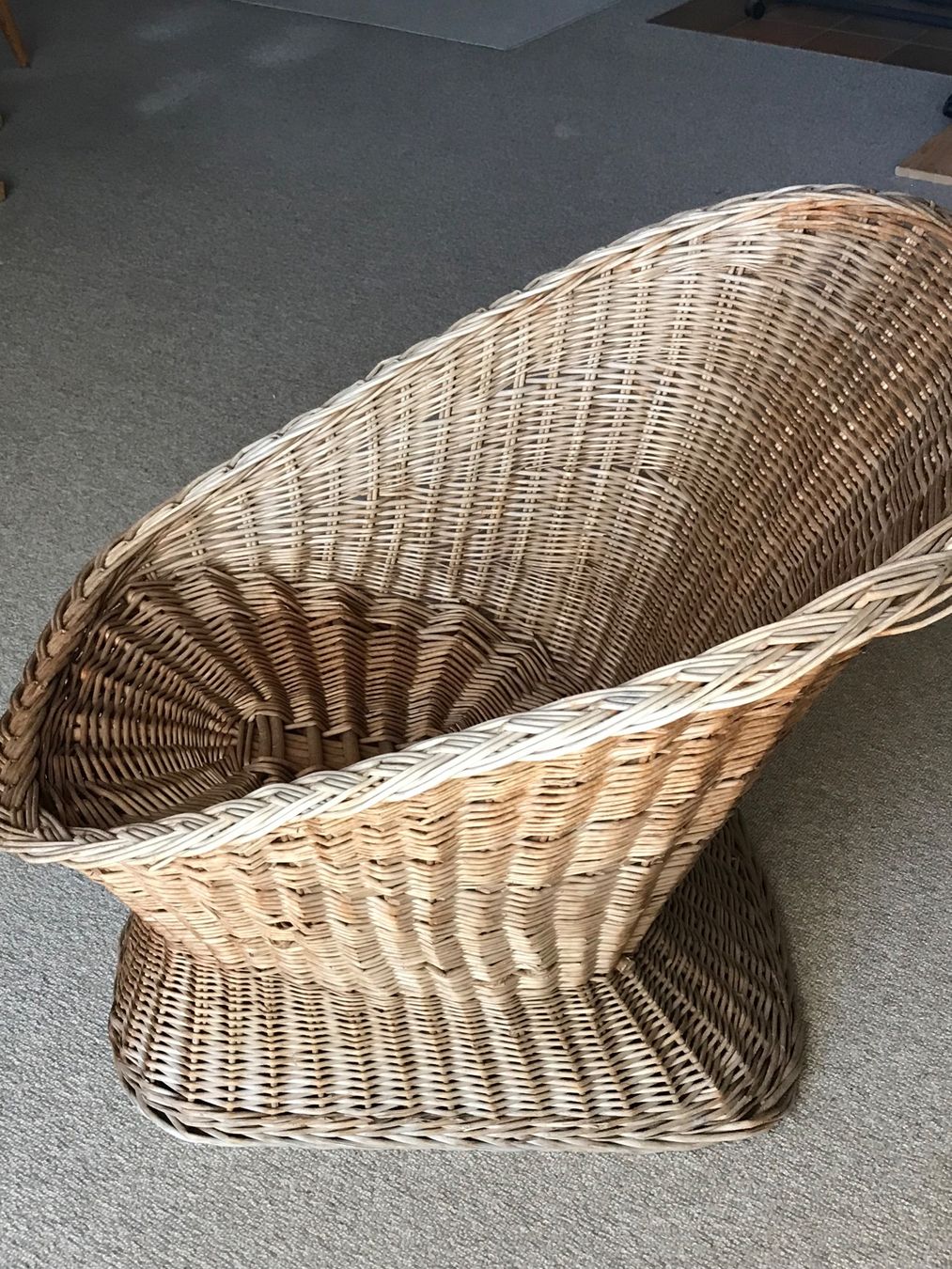 Autres antiquités ou arts: Korb Vintage Korbsessel Korbstuhl – D'occasion à Däniken SO par allerlei54 2