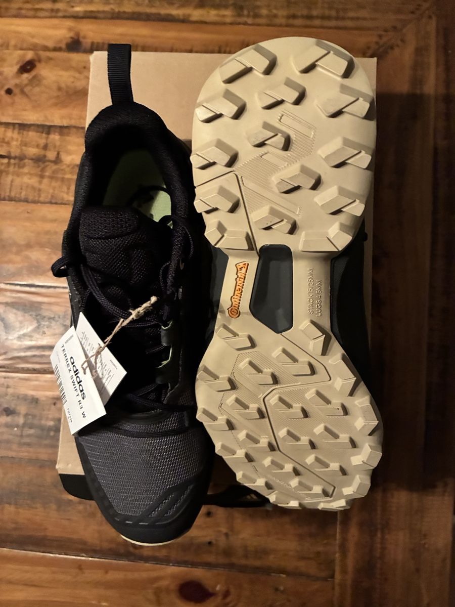 Adidas Damenschuhe: Adidas Terrex Swift R3 Wanderschuhe, Grösse 40, Neu!Gortex – Neu und originalverpackt aus Zürich von Msirco 1