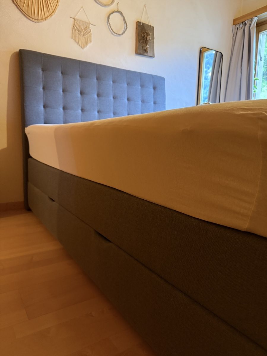 Letti: Graues Boxspringbett mit Bettkasten, 140x200 cm – Usato da Chur venduto da nya_5zww 4