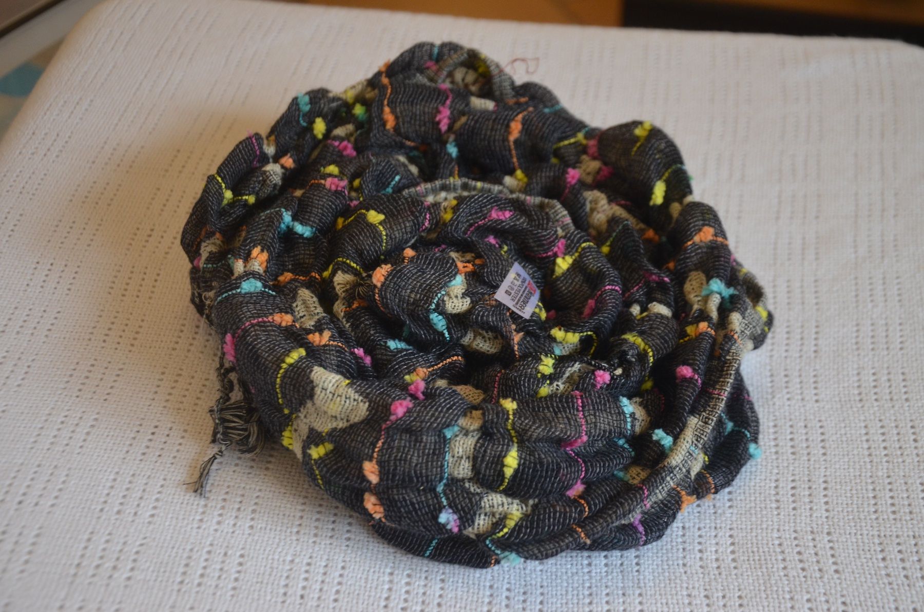 Foulards, Tücher & Schals: ECHARPE NEU – Neu und originalverpackt aus Chiasso von Dolly015