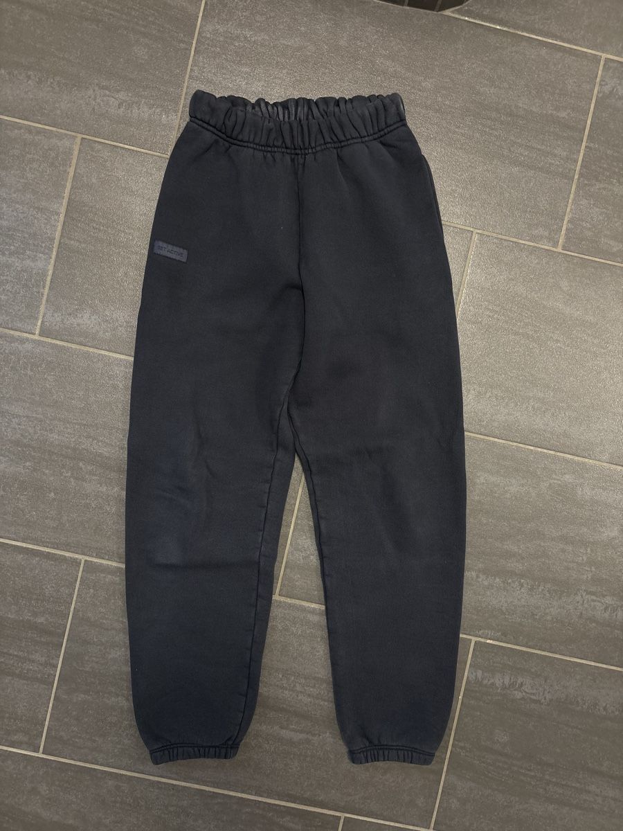 Pantalons: SET Active Trainerhose S – D'occasion à Rümlang par svent 1