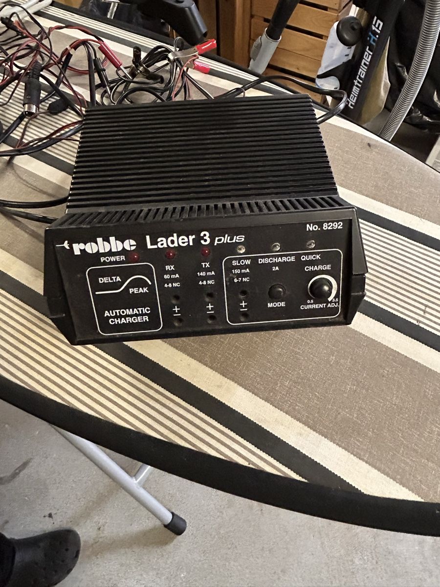 RC Modellbau: Robbe Lader 3 plus & Multiplex Sender Sprint Europa. – Gebraucht aus Seon von mnu_y82z