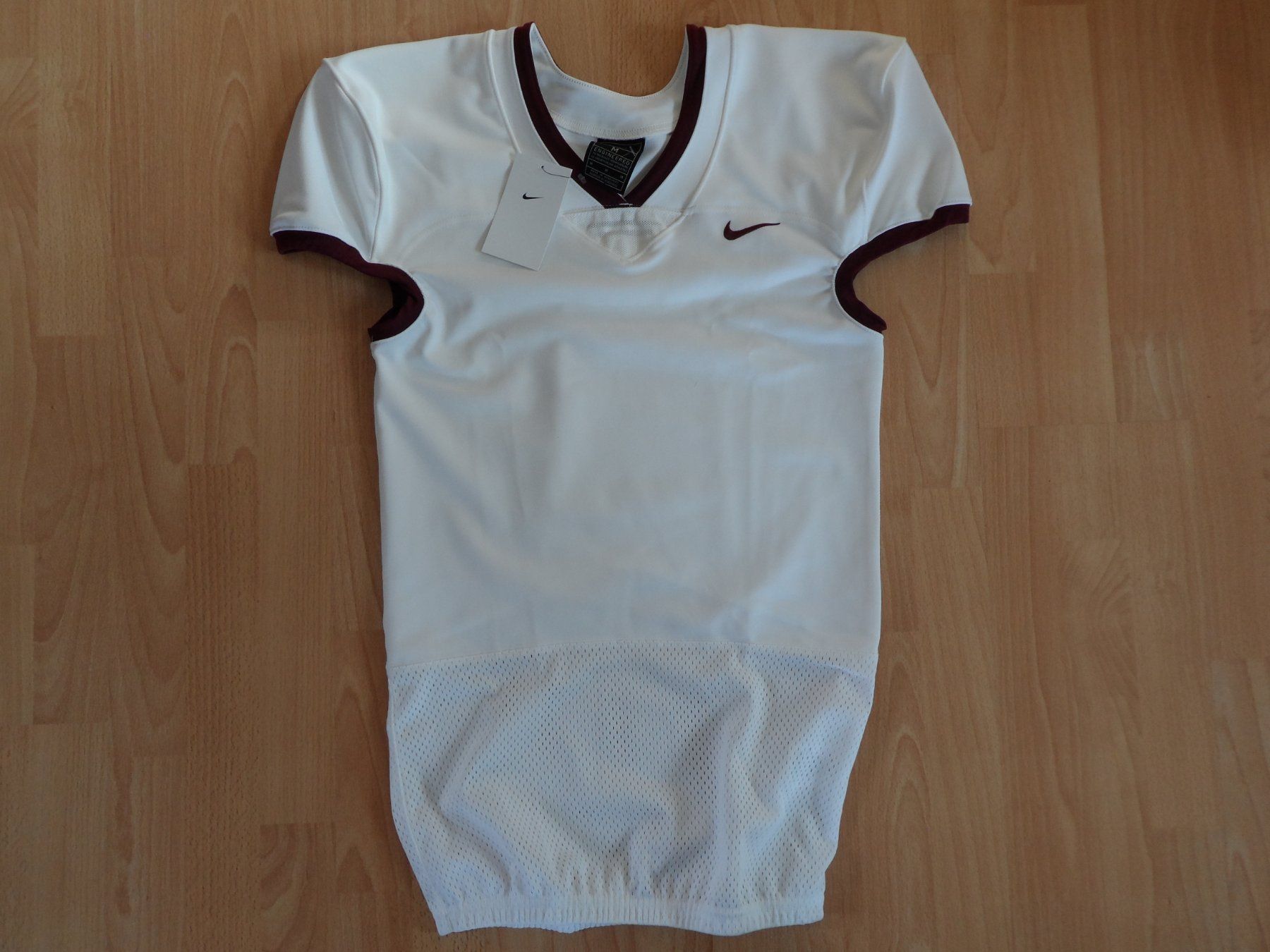 T-shirt: **** Nike Shirt Gr M **** – Nuovo e nell'imballaggio originale da Therwil venduto da Hcd1919