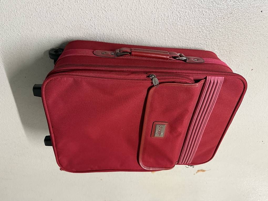 Reisekoffer: Handgepäck Rollkoffer – Gebraucht aus Immensee von ChrigiB01 3