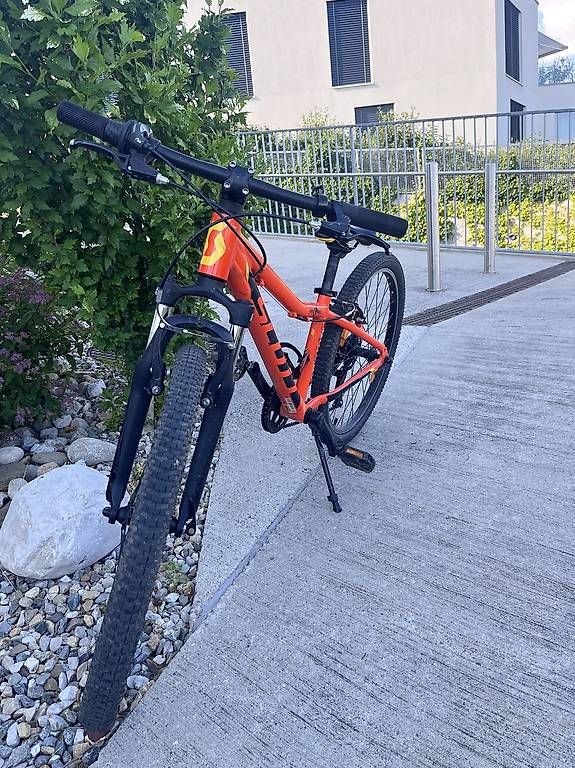 Velos: Vélo 24" pouces, Scott, 7 vitesses – Gebraucht aus Boudry von Stephlan