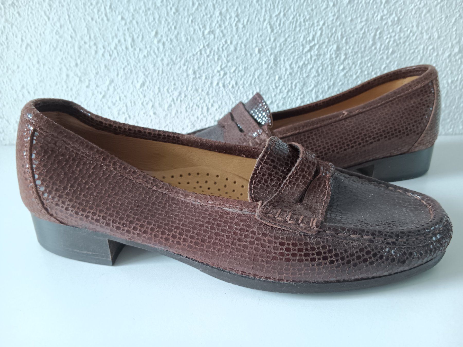 Scarpe da donna: STILCONFORT Chaussures / Schuhe pointure / Nummer 34,5 – Usato da Cossonay-ville venduto da Super-Price-Quality