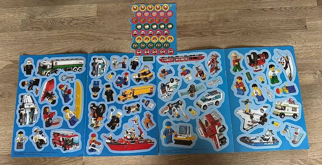 Kit di costruzioni: LEGO City Stickerbogen - 3 Stück – Usato da Rorschach venduto da harry-the-great