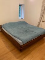 Reseda Designer Bett (gebraucht)