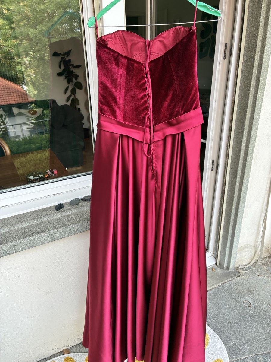 Vestiti: Abendkleid Samt/Satin – Usato da Zürich venduto da sidraysa 4