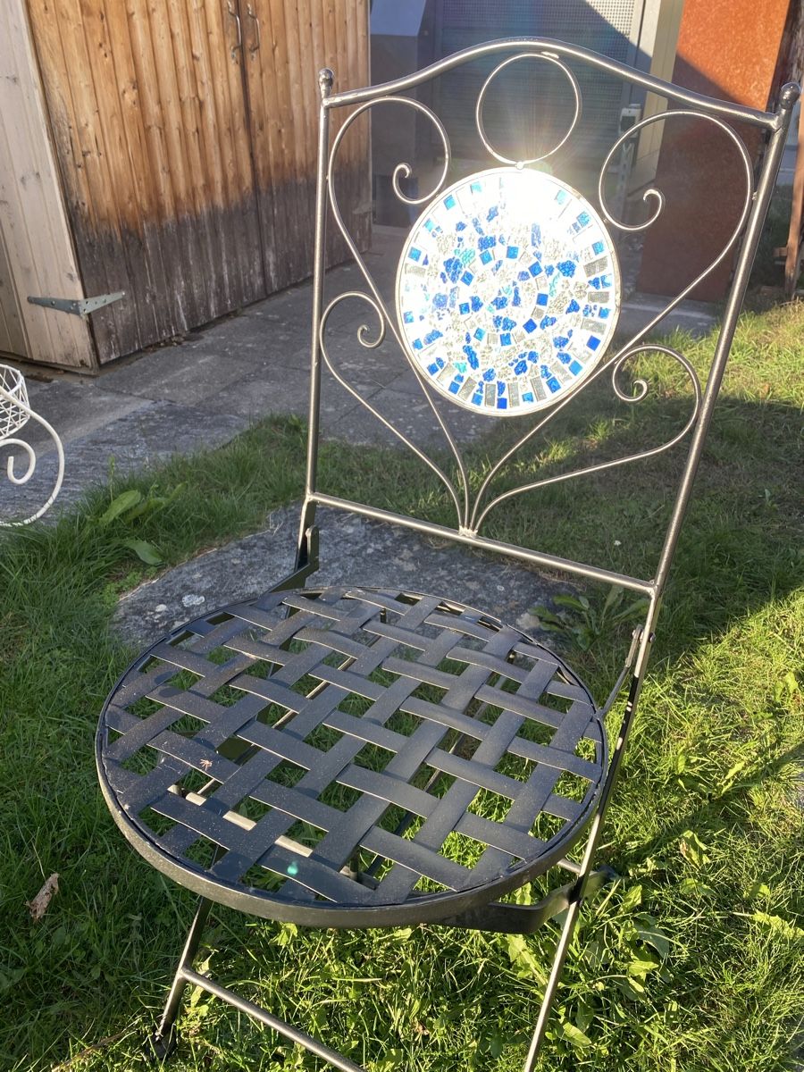 Set di tavolo e panche: Bistro Balkon Set Gartentisch mit Stühlen – Usato da Wiesendangen venduto da argon03 6