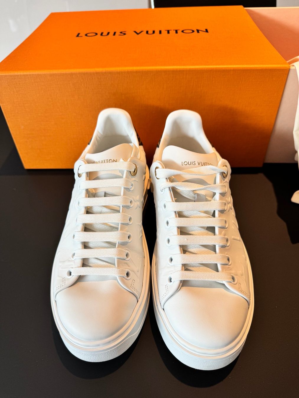 Louis Vuitton Scarpe da donna: Louis Vuitton - Time Out Sneaker Damen - Grösse 37 – Nuovo (secondo la descrizione) da Winterthur venduto da Thorben 6
