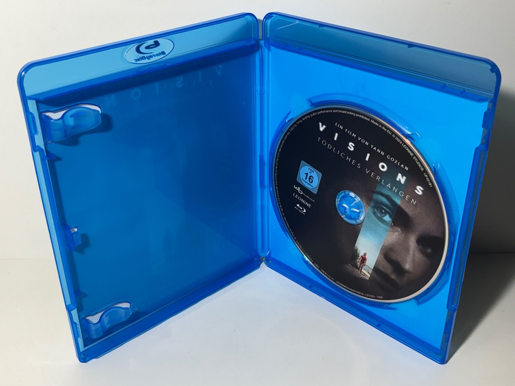 Tutti i DVDs: Visions - Tödliches Verlangen Blu Ray – Usato da Wilderswil venduto da Sstriker 2
