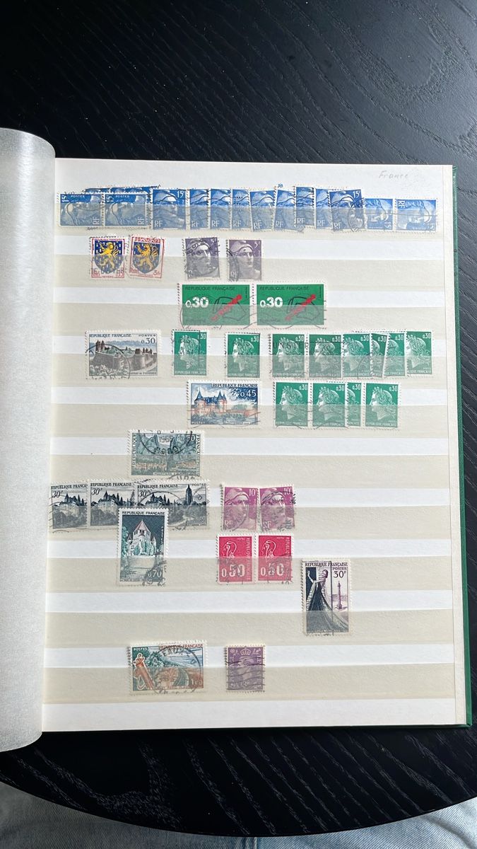 Tutti i francobolli: Sammlung Frankreich Briefmarken – Usato da Zürich venduto da pantelicarsenije