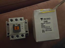 Carlo Gavazzi CC40S Schütz / Contactor Magnetschütze Schütze