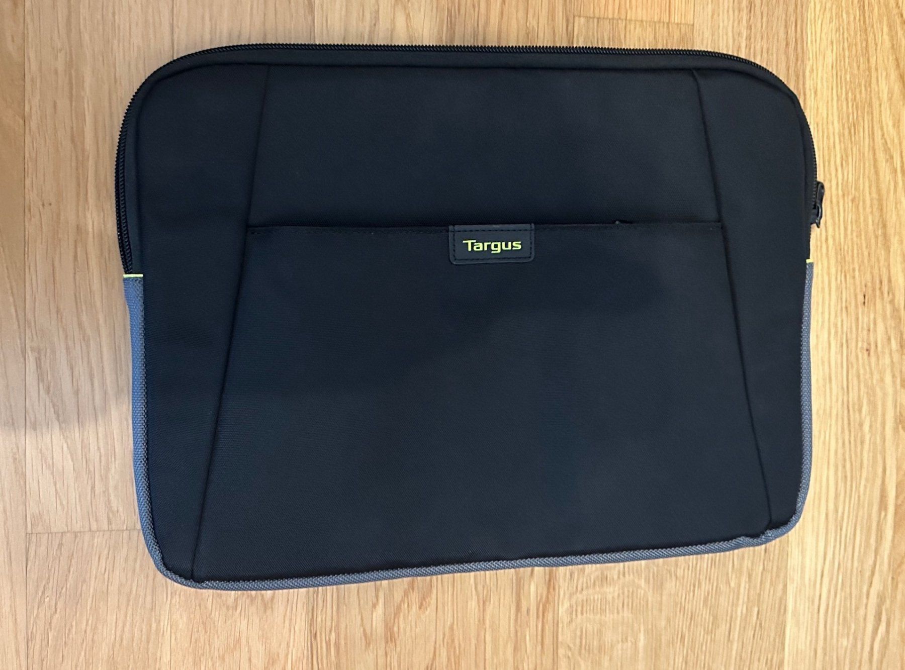 Targus Borse: Targus Notebook Hülle – Usato da Bülach venduto da Murmy 1