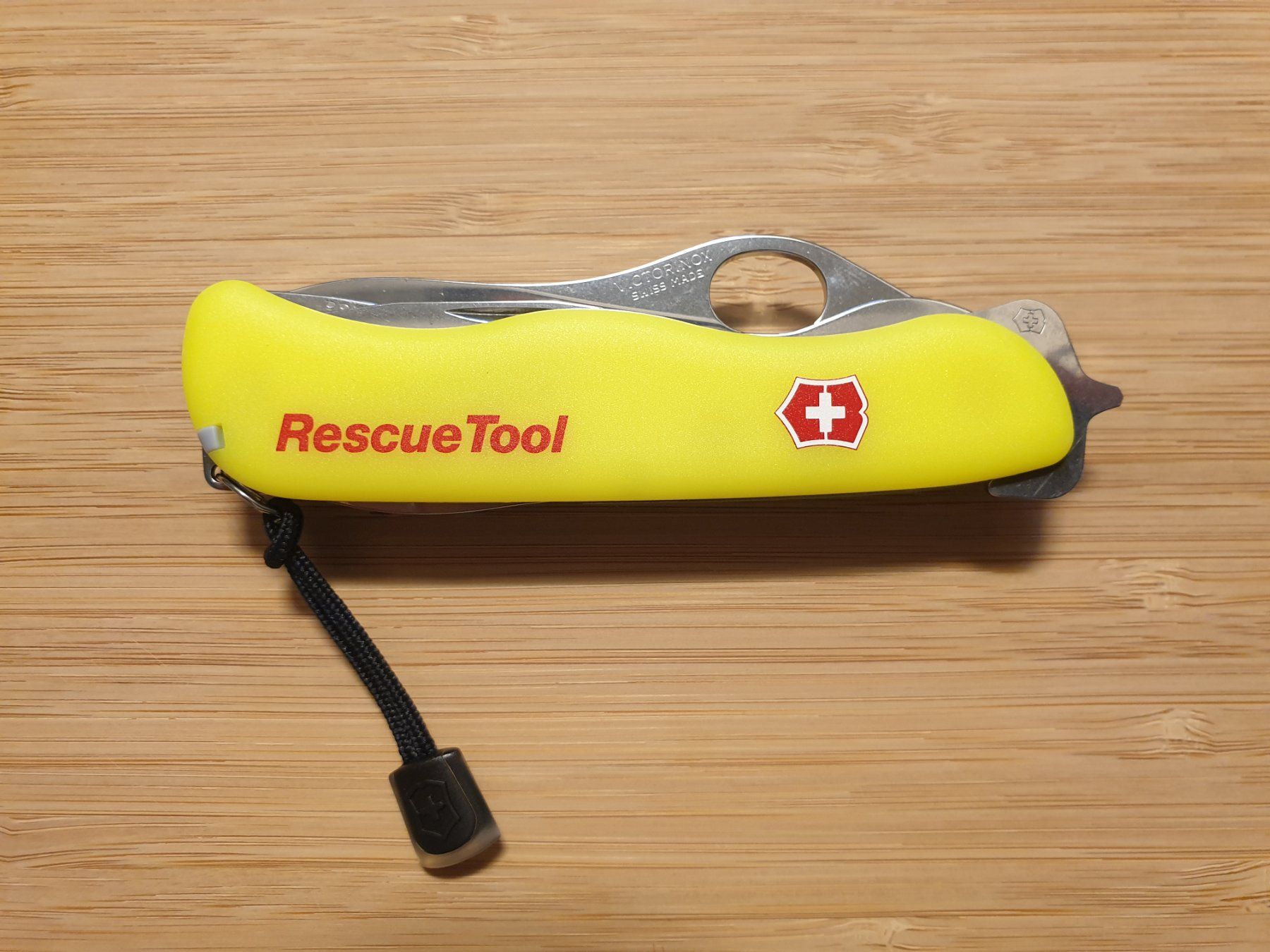 Victorinox Coltelli tascabile: Victorinox Rescue Tool – Nuovo e nell'imballaggio originale da Balsthal venduto da mahe86