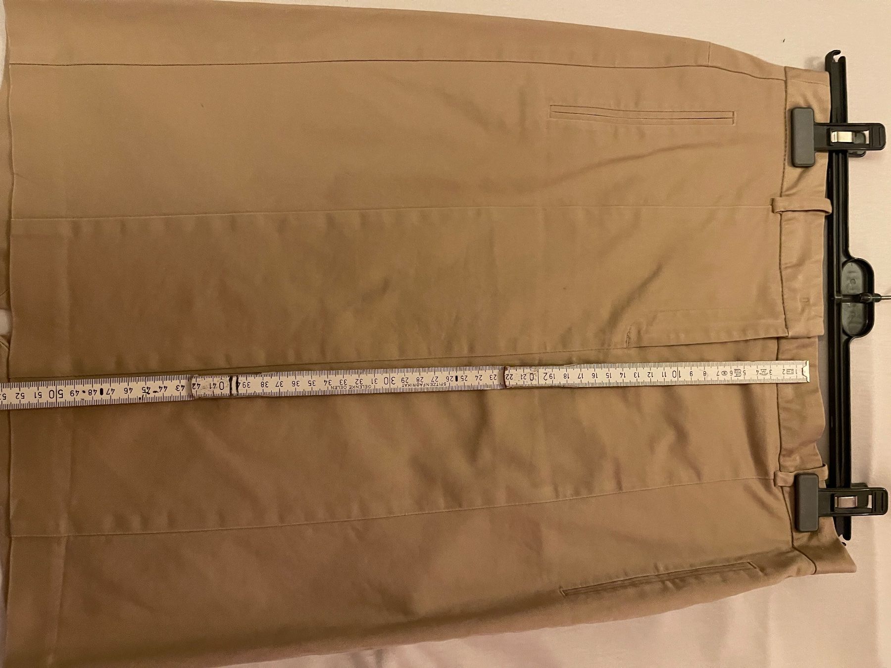Zara Jupes: Jupe de tailleur Zara Basic taille S beige – D'occasion à Colombier NE par Nikkon 5