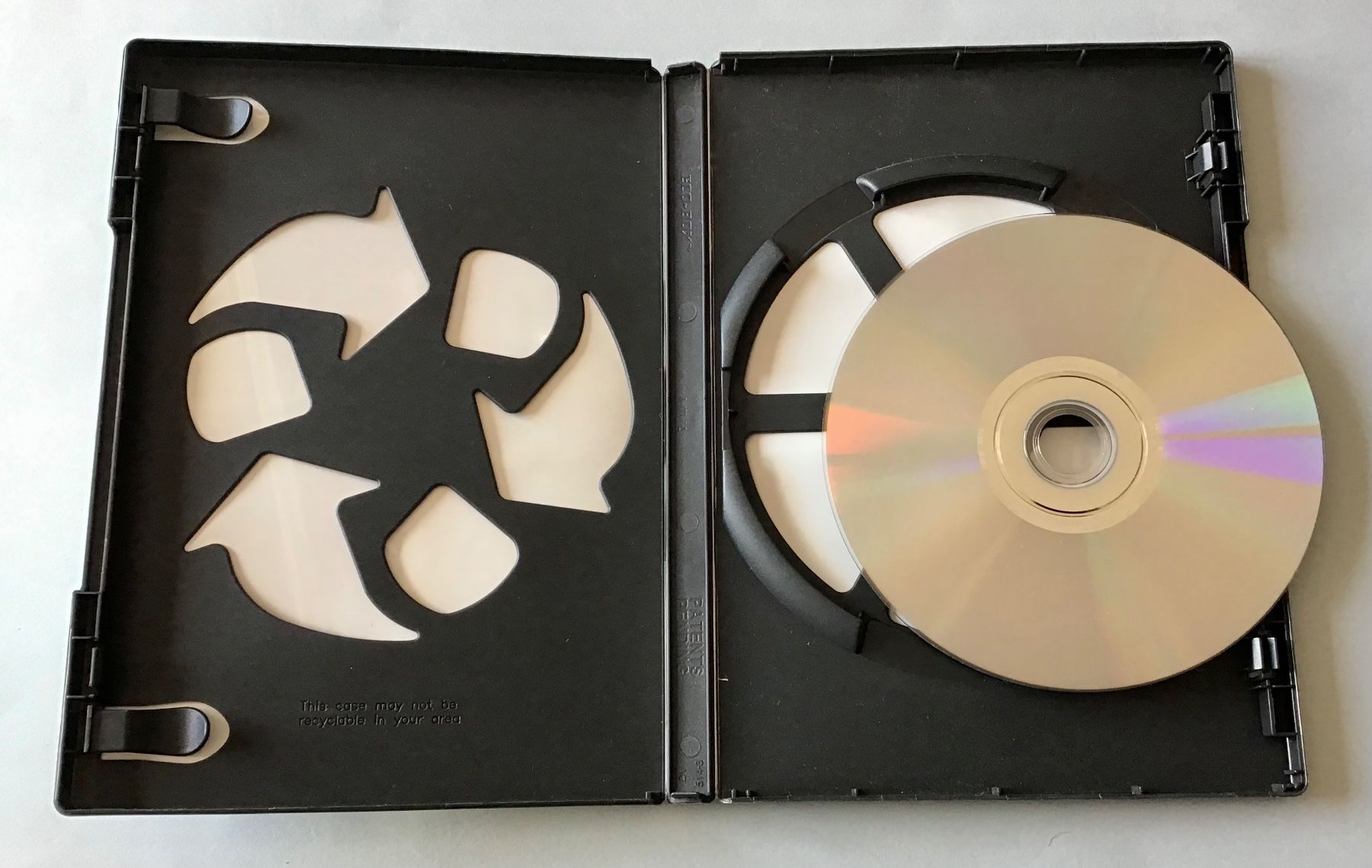 Tutti i DVDs: DVD: Der Hobbit, eine unerwartete Reise – Usato da Bubendorf venduto da Alpenheidi 3